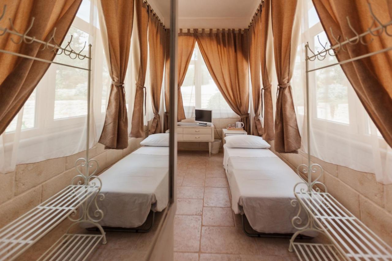 I Trulli Del Tupparello Bed & Breakfast Fasano Exterior photo